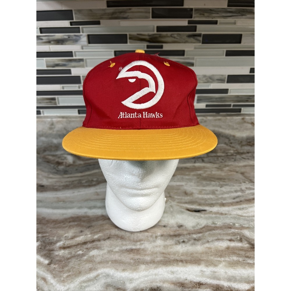 Vintage ATLANTA HAWKS 90's NWT Drew Pearson Red  Yellow Hat‎ Cap Snapback